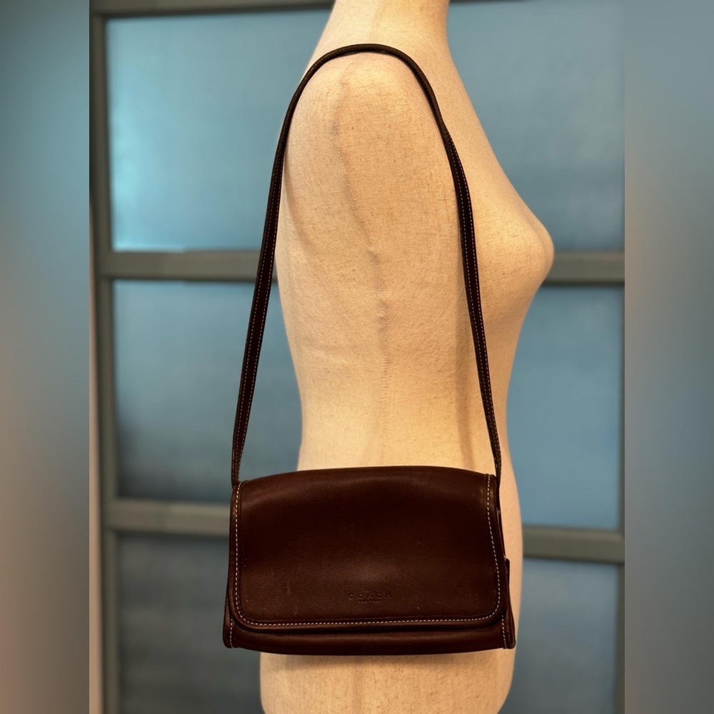 Vintage Coach Brown Leather Shoulder Bag - Picture 13 of 14